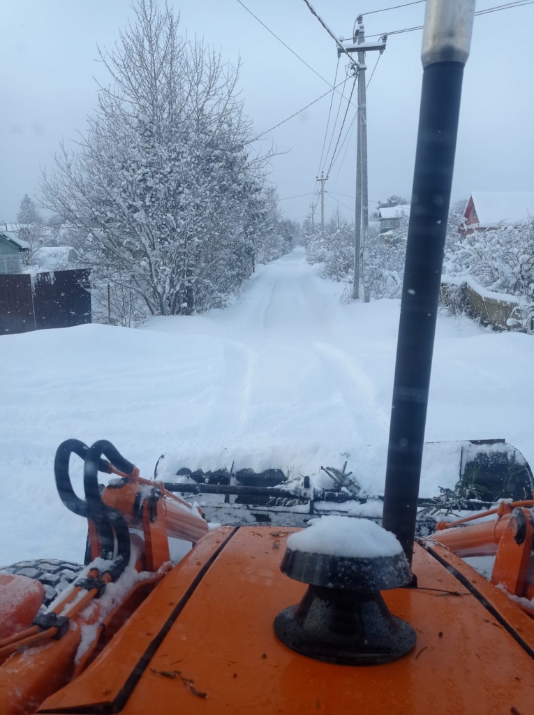Расчистка дорог от снега 22.12.2021